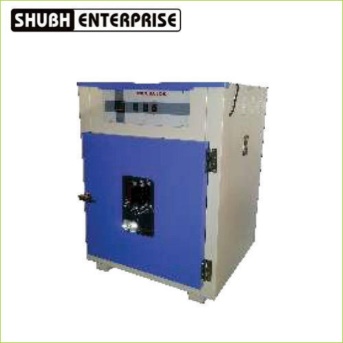 Incubator With Digital Controller